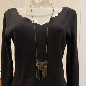 Chic Gold Fringe Necklace